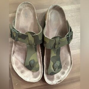 Birkenstock Medina in Desert Sand Size 44 -11 to 11.5